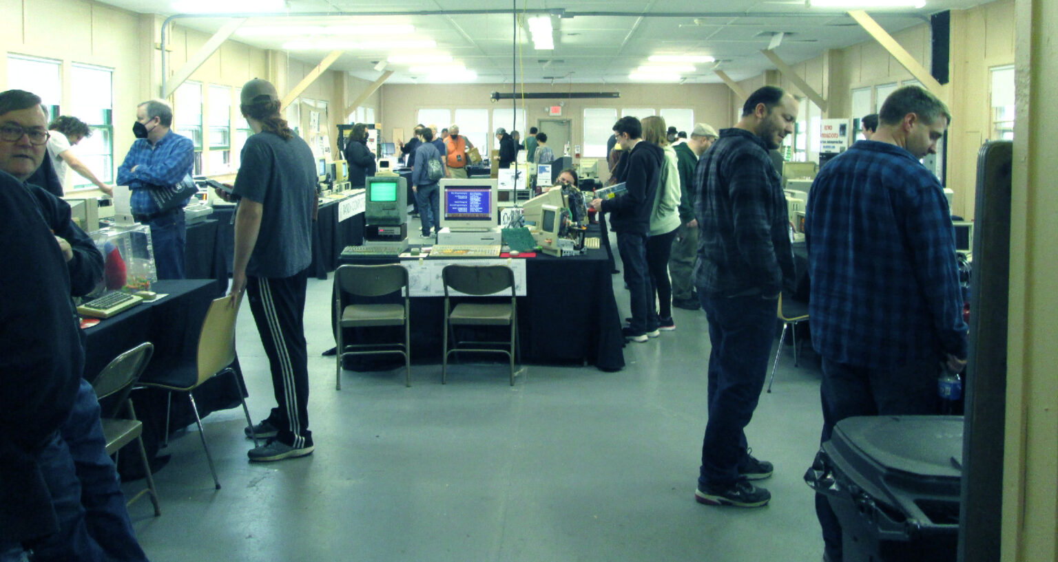 VCF East 2023 is coming! April 14, 15, 16. Vintage Computer Federation