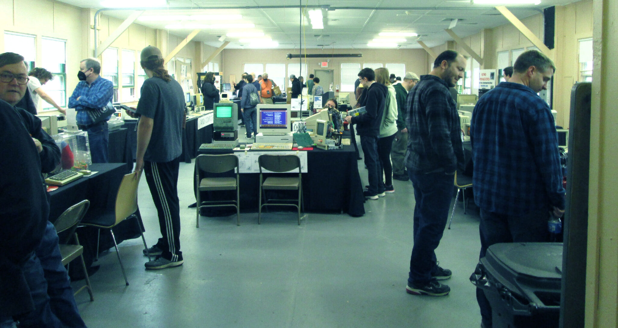 VCF East 2023 is coming! April 14, 15, 16. Vintage Computer Federation